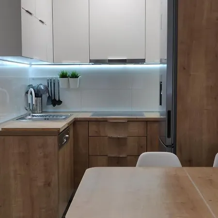 Apartman Stone & Sun 2bdr With Balcony Zadar